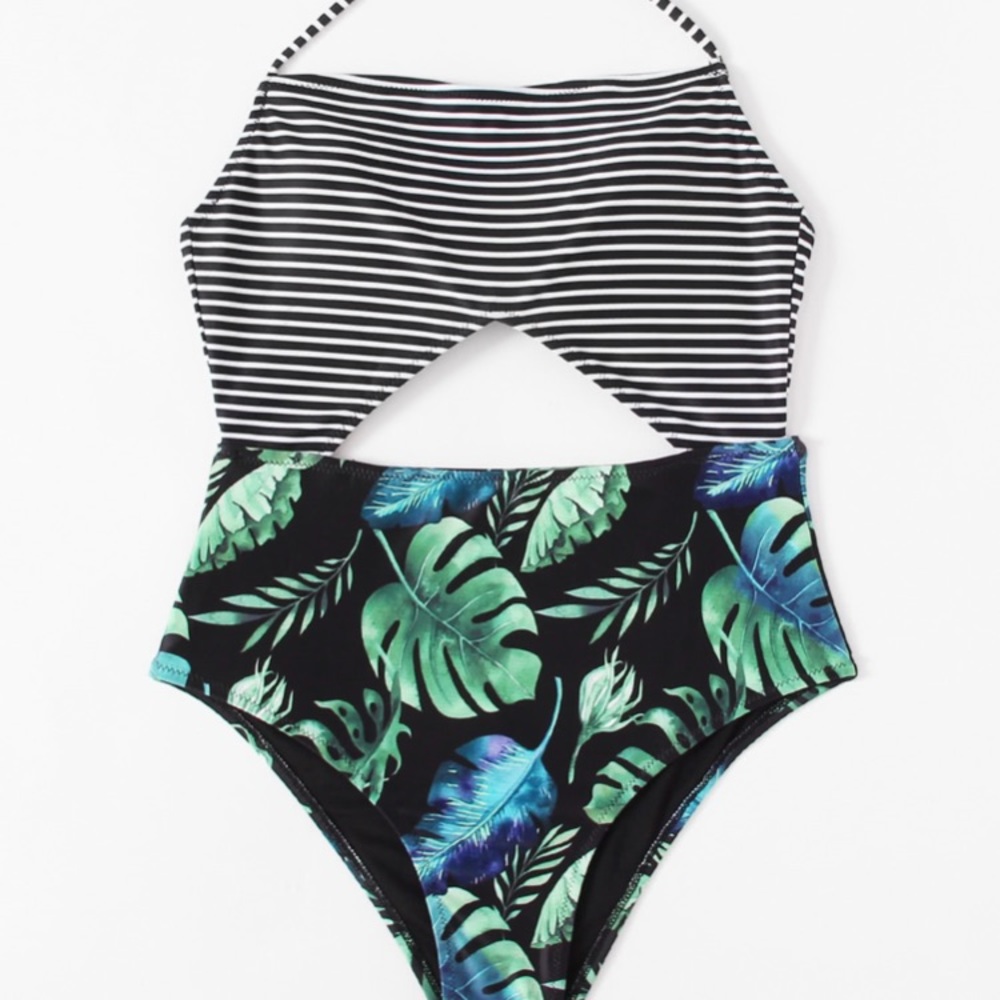 One piece bathing suit